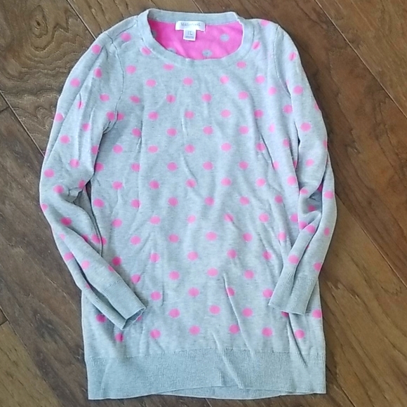 3 for $30 Pink dot maternity sweater - Picture 1 of 3